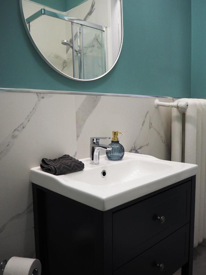 Apartament Wawelove Kossak Apt 1 Min To Royal Wawel Castle! Free Parking Kraków Zewnętrze zdjęcie