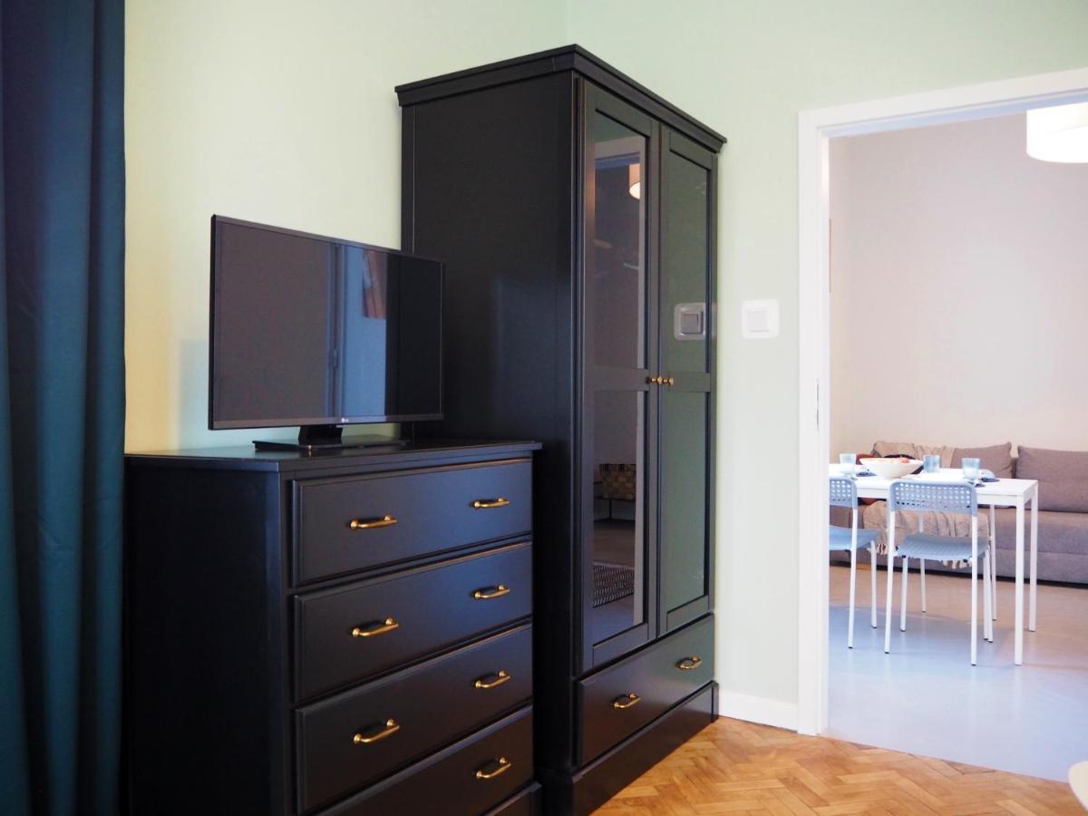 Apartament Wawelove Kossak Apt 1 Min To Royal Wawel Castle! Free Parking Kraków Zewnętrze zdjęcie